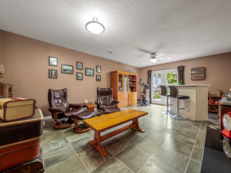 3162 Oxford Street, Port Coquitlam, BC, V3B 4C5 - 16