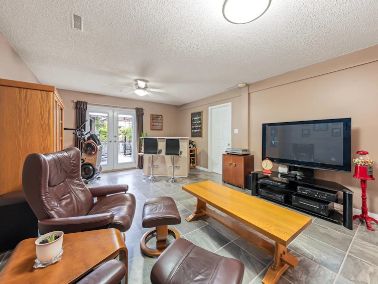 3162 Oxford Street, Port Coquitlam, BC, V3B 4C5 - 13