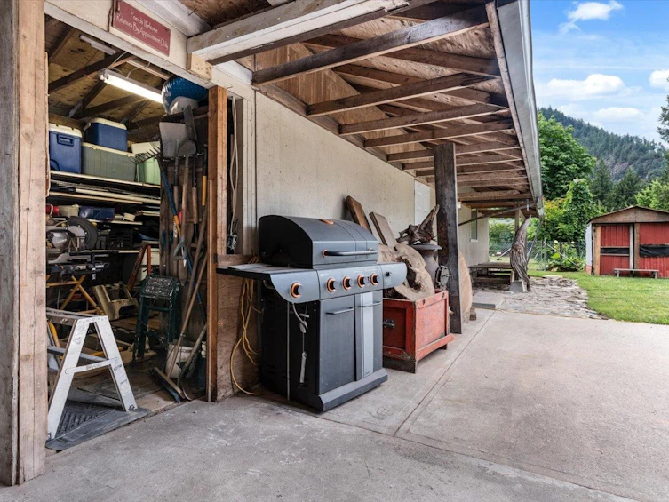 19865 Peter Street, Hope, BC, V0X 1L2 - 32