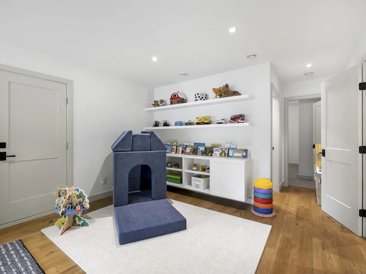 653 W 18th Avenue, Vancouver, BC, V5Z 1V9 - 32