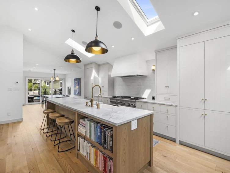 653 W 18th Avenue, Vancouver, BC, V5Z 1V9 - 4