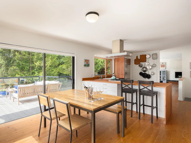 1569 Whitesails Drive, Bowen Island, BC, V0N 1G2 - 7