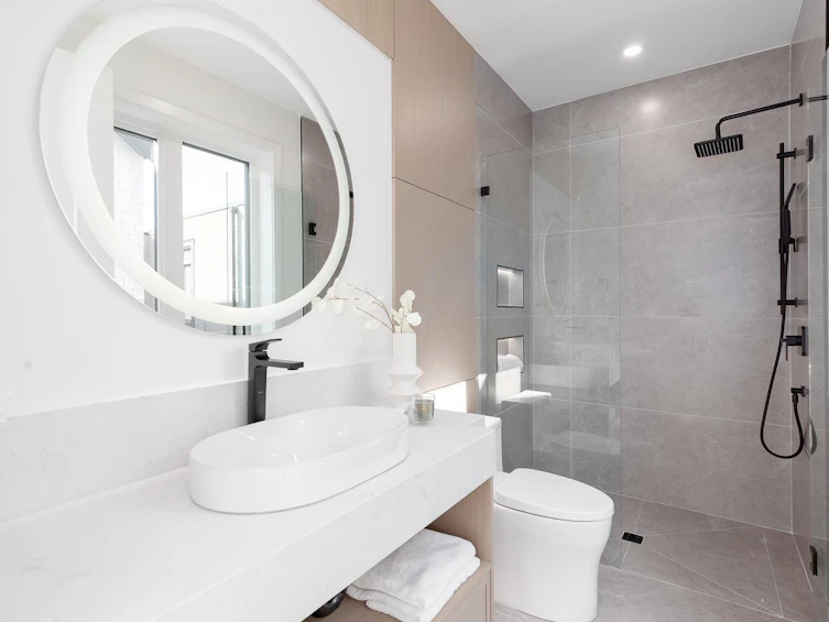 477 W 20th Avenue, Vancouver, BC, V5Y 2C7 - 18