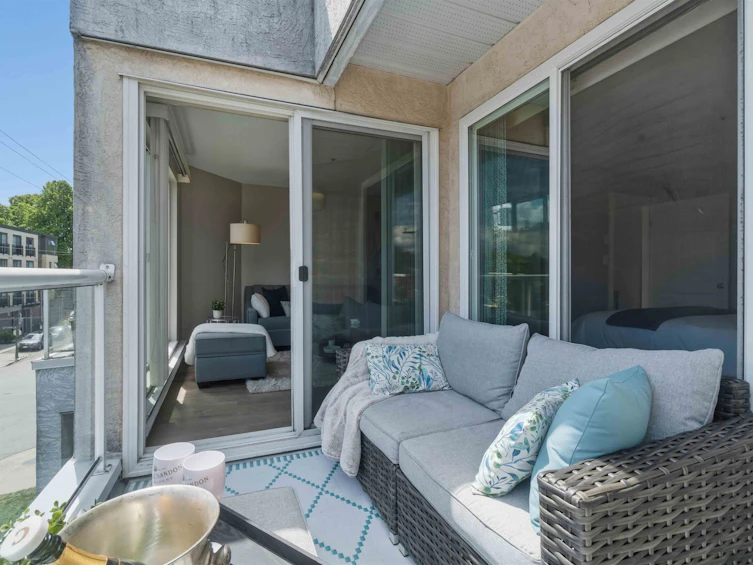402-3505 W Broadway, Vancouver, BC, V6R 2B5 - 19
