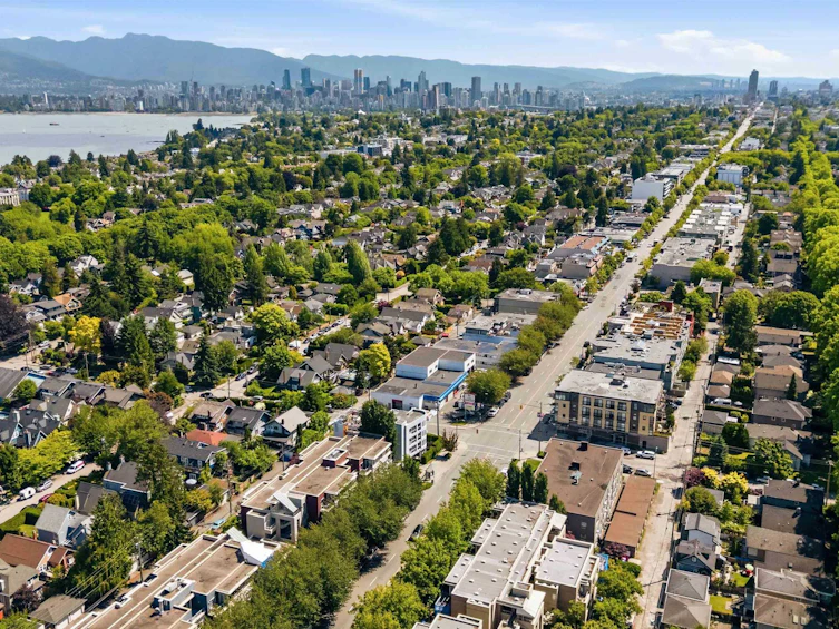 402-3505 W Broadway, Vancouver, BC, V6R 2B5 - 29