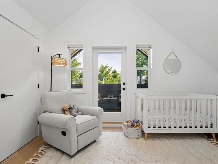 11 E 19th Avenue, Vancouver, BC, V5V 1H8 - 28