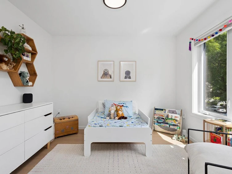 11 E 19th Avenue, Vancouver, BC, V5V 1H8 - 24