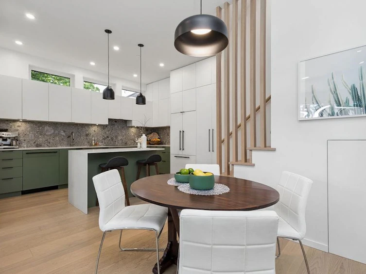 11 E 19th Avenue, Vancouver, BC, V5V 1H8 - 13