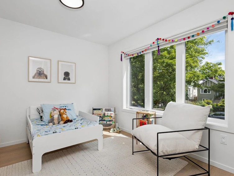 11 E 19th Avenue, Vancouver, BC, V5V 1H8 - 23