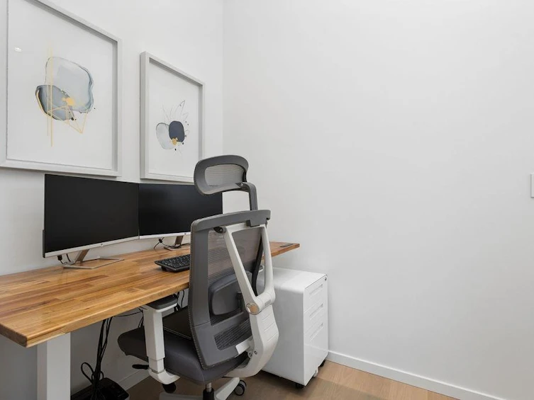 11 E 19th Avenue, Vancouver, BC, V5V 1H8 - 30