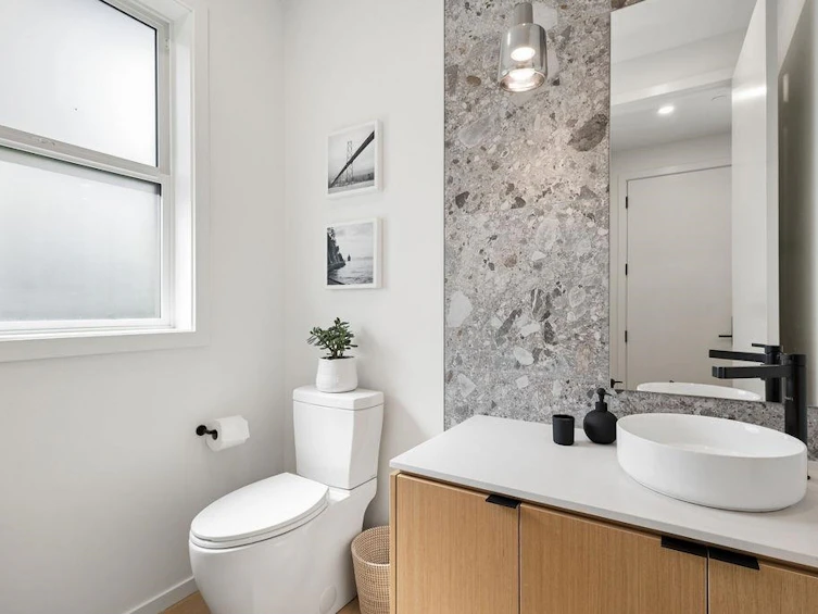 11 E 19th Avenue, Vancouver, BC, V5V 1H8 - 15
