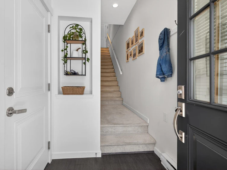 11-3470 Highland Drive, Coquitlam, BC, V3E 0M1 - 3