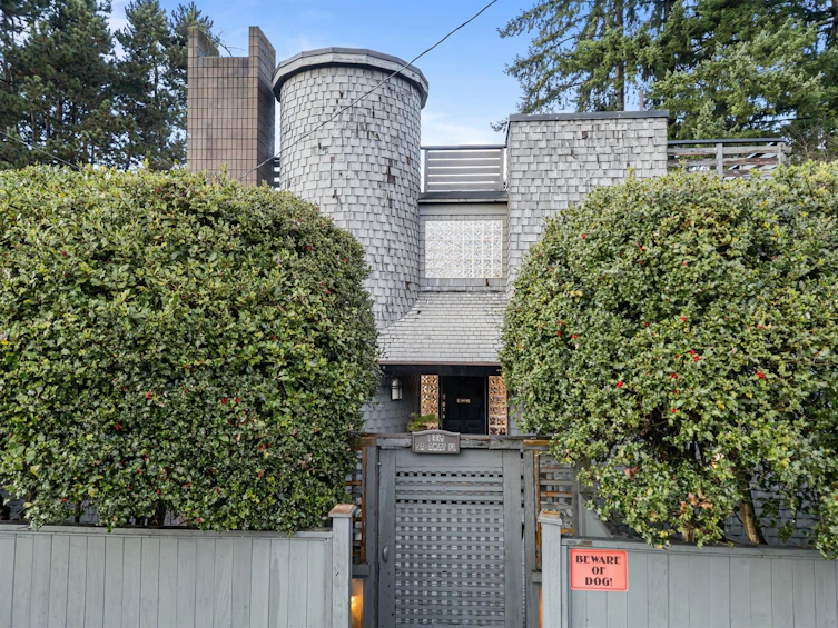 1995 Sasamat Place, Vancouver, BC, V6R 4A3 - 23