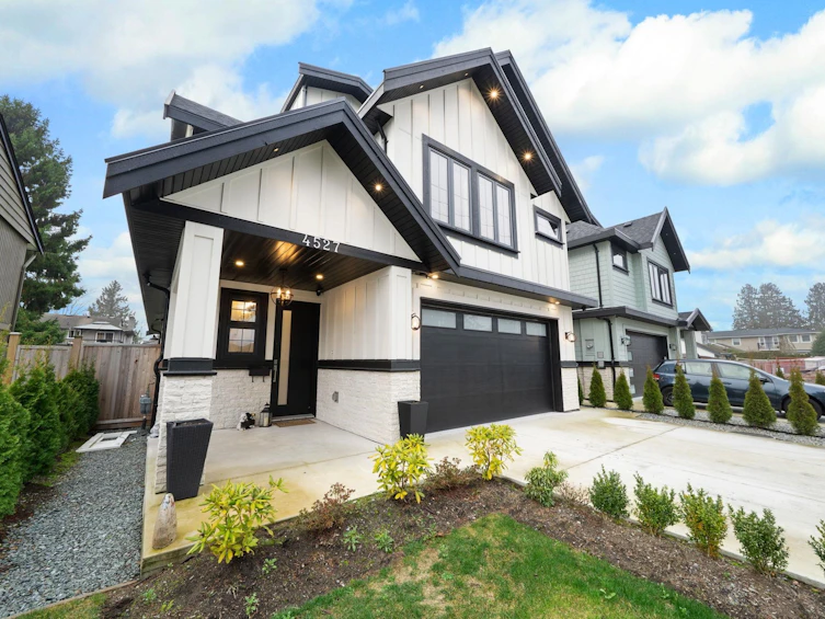 4527 46a Street, Delta, BC, V4K 2M5 - 2
