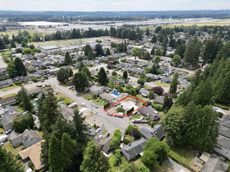11751 195a Street, Pitt Meadows, BC, V3Y 2W8 - 5