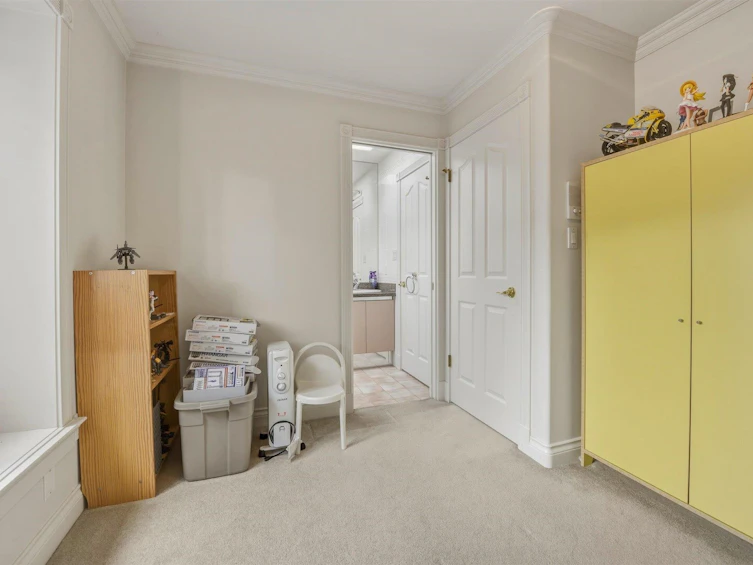 6582 Maple Street, Vancouver, BC, V6P 5P2 - 9