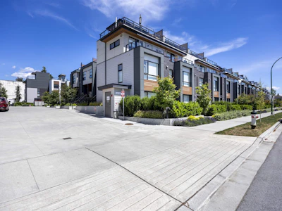 404-6085 Irmin Street - 4