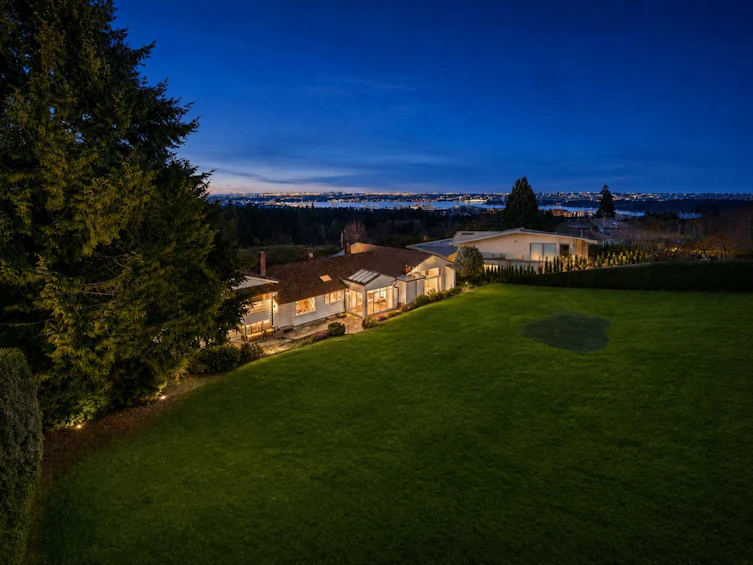 685 King Georges Way, West Vancouver, BC, V7S 1S2 - 3