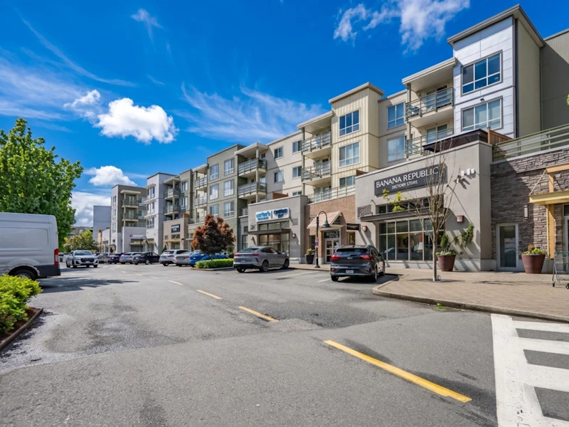 406 - 15735 Croydon Drive, Surrey BC V3Z 2L5