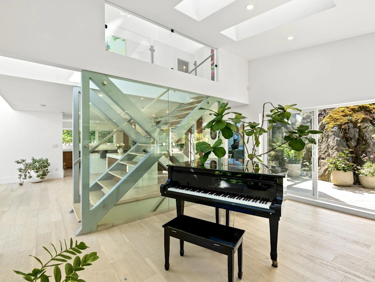 6236 Summit Avenue, West Vancouver, BC, V7W 1Y2 - 21
