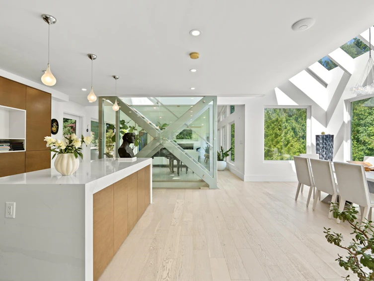 6236 Summit Avenue, West Vancouver, BC, V7W 1Y2 - 16