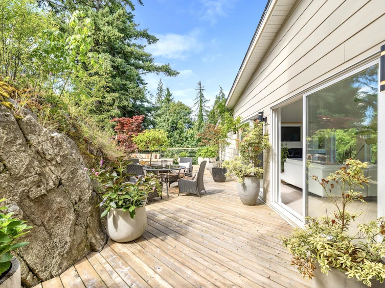 6236 Summit Avenue, West Vancouver, BC, V7W 1Y2 - 5