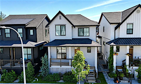 19664 76a Avenue, Langley, BC, V2Y 3V3