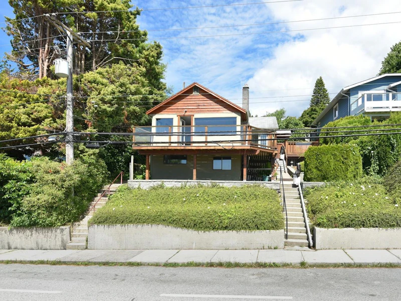 511 S Fletcher Road, Gibsons BC