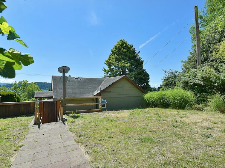 511 S Fletcher Road, Gibsons, BC, V0N 1V8 - 19
