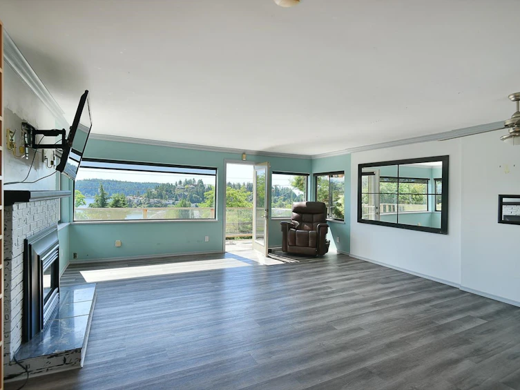 511 S Fletcher Road, Gibsons, BC, V0N 1V8 - 5
