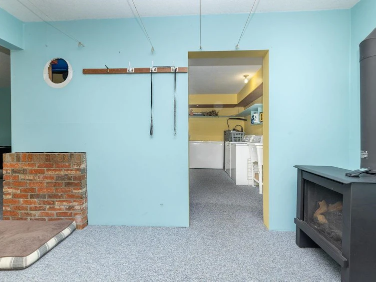 5607 Wakefield Road, Sechelt, BC, V7Z 0N3 - 10