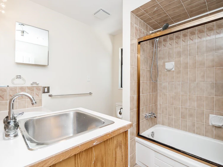 9335 Patterson Road, Richmond, BC, V6X 1P8 - 19