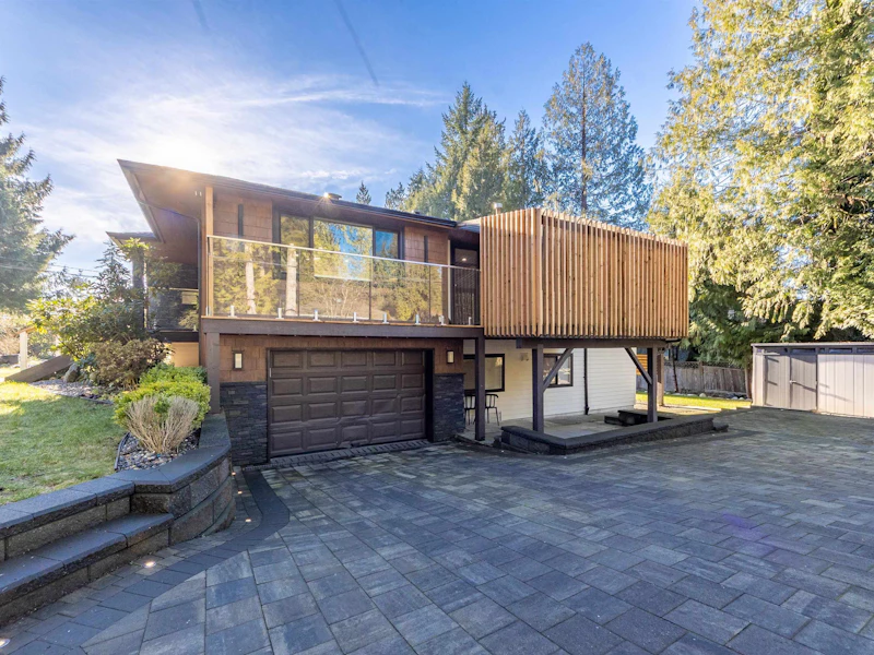 4491 Primrose Lane, North Vancouver BC V7R 4H1
