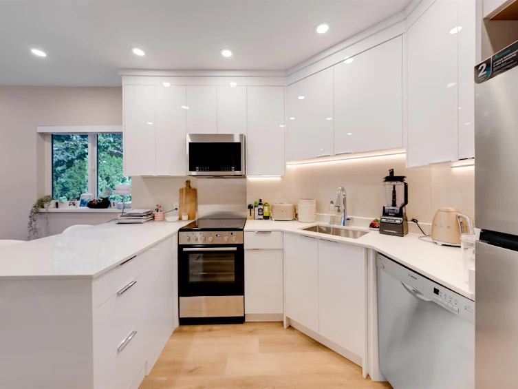 3000 Walton Avenue, Coquitlam, BC, V3B 6V6 - 32