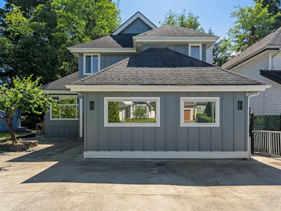 3000 Walton Avenue - 3