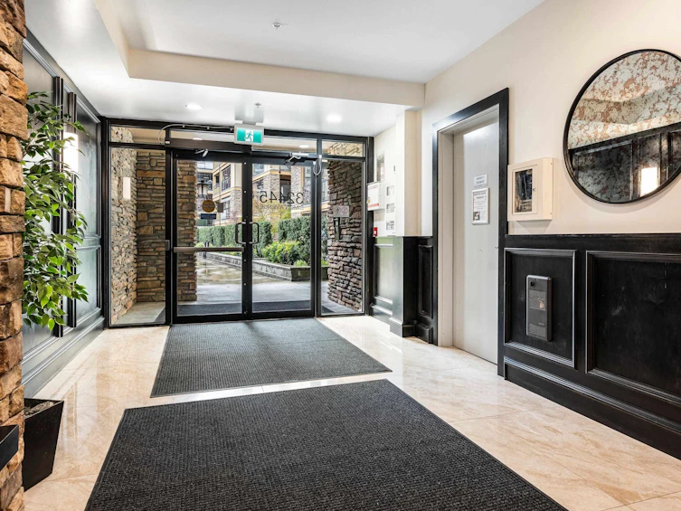 201-32445 Simon Avenue, Abbotsford, BC, V2T 0G7 - 8