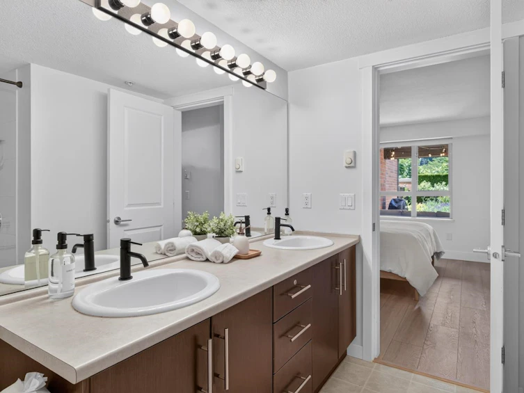 115-600 Klahanie Drive, Port Moody, BC, V3H 5L2 - 15