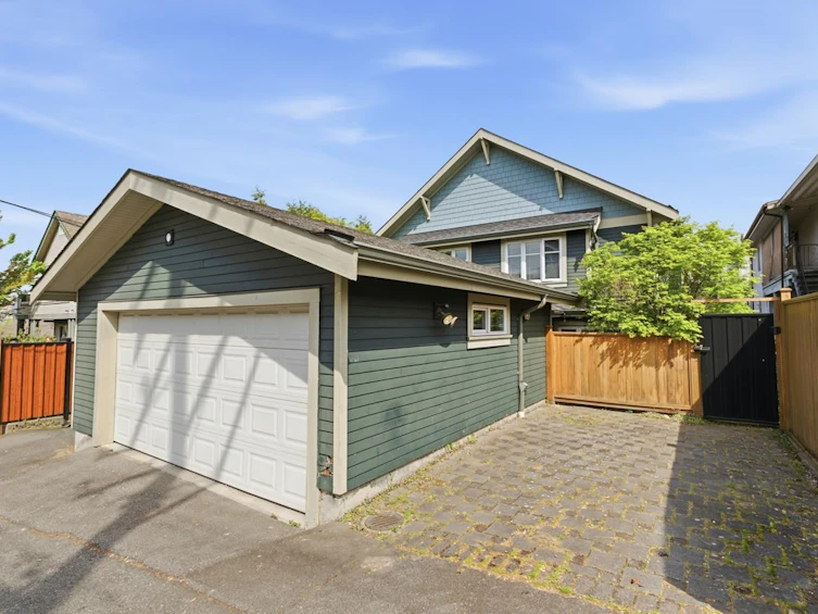 1828 E Georgia Street, Vancouver, BC, V5L 2B6 - 31