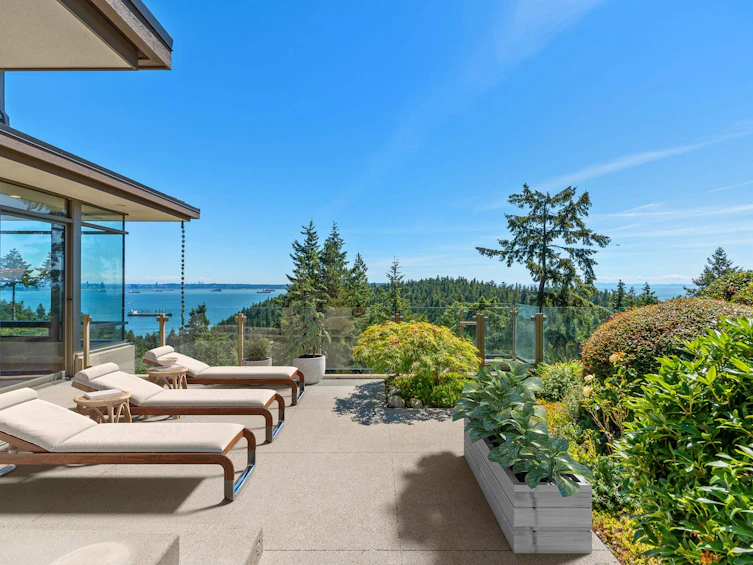 4936 Meadfeild Road, West Vancouver, BC, V7W 3J8 - 26