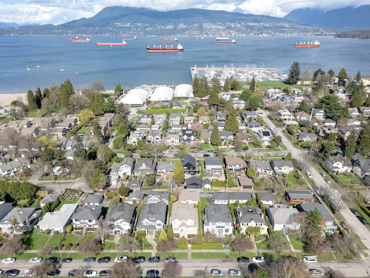 3837 W 3rd Avenue, Vancouver, BC, V6R 1M5 - 32