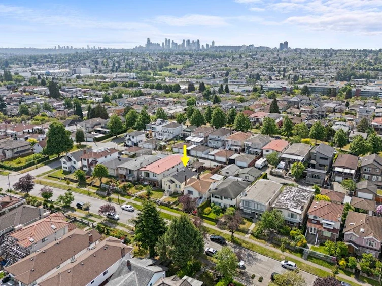 2964 E 4th Avenue, Vancouver, BC, V5M 1L2 - 15