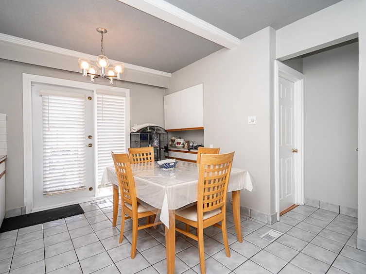 2964 E 4th Avenue, Vancouver, BC, V5M 1L2 - 8