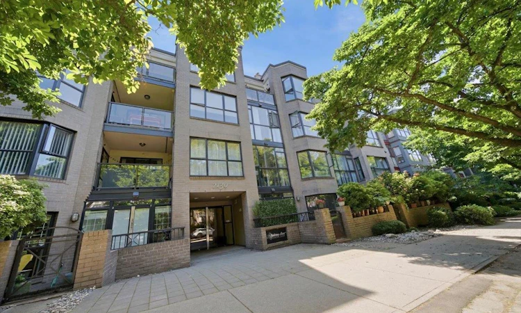 406-2130 W 12th Avenue