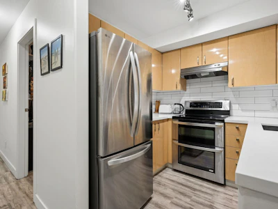 208-988 W 21st Avenue - 5