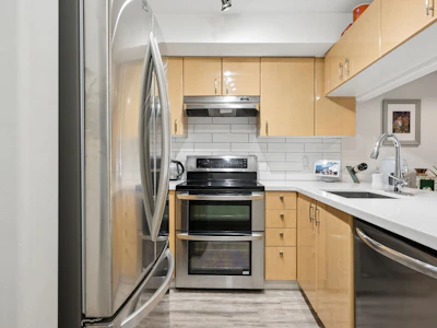 208-988 W 21st Avenue - 4