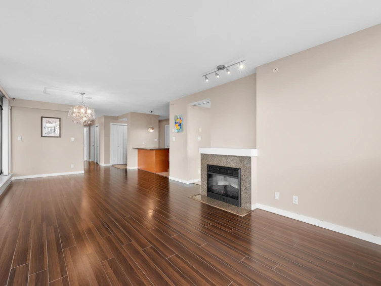 2904-2225 Holdom Avenue, Burnaby, BC, V5B 0A1 - 8