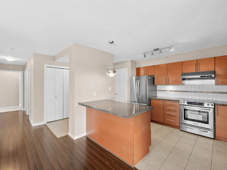 2904-2225 Holdom Avenue, Burnaby, BC, V5B 0A1 - 14