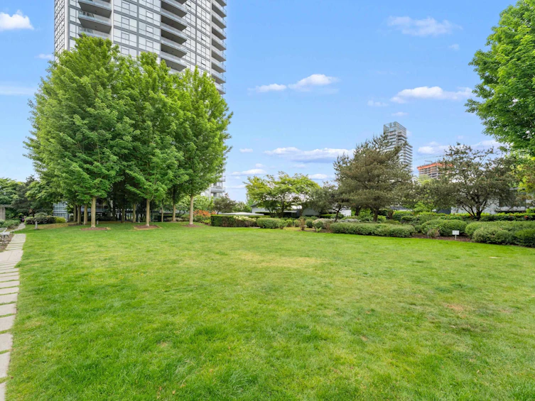 2904-2225 Holdom Avenue, Burnaby, BC, V5B 0A1 - 38