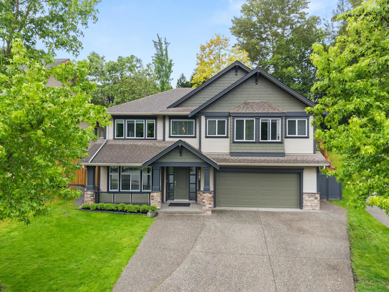 3887 Angus Crescent, Abbotsford BC V3G 0A2