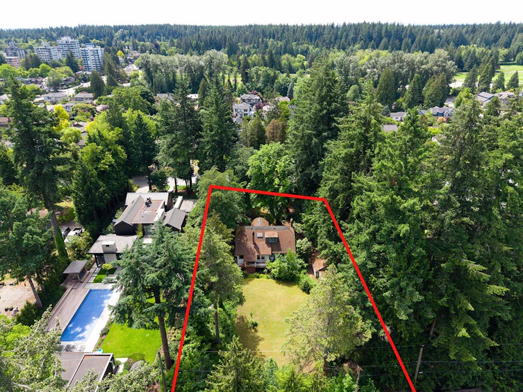 4755 W 6th Avenue, Vancouver, BC, V6T 1C4 - 4